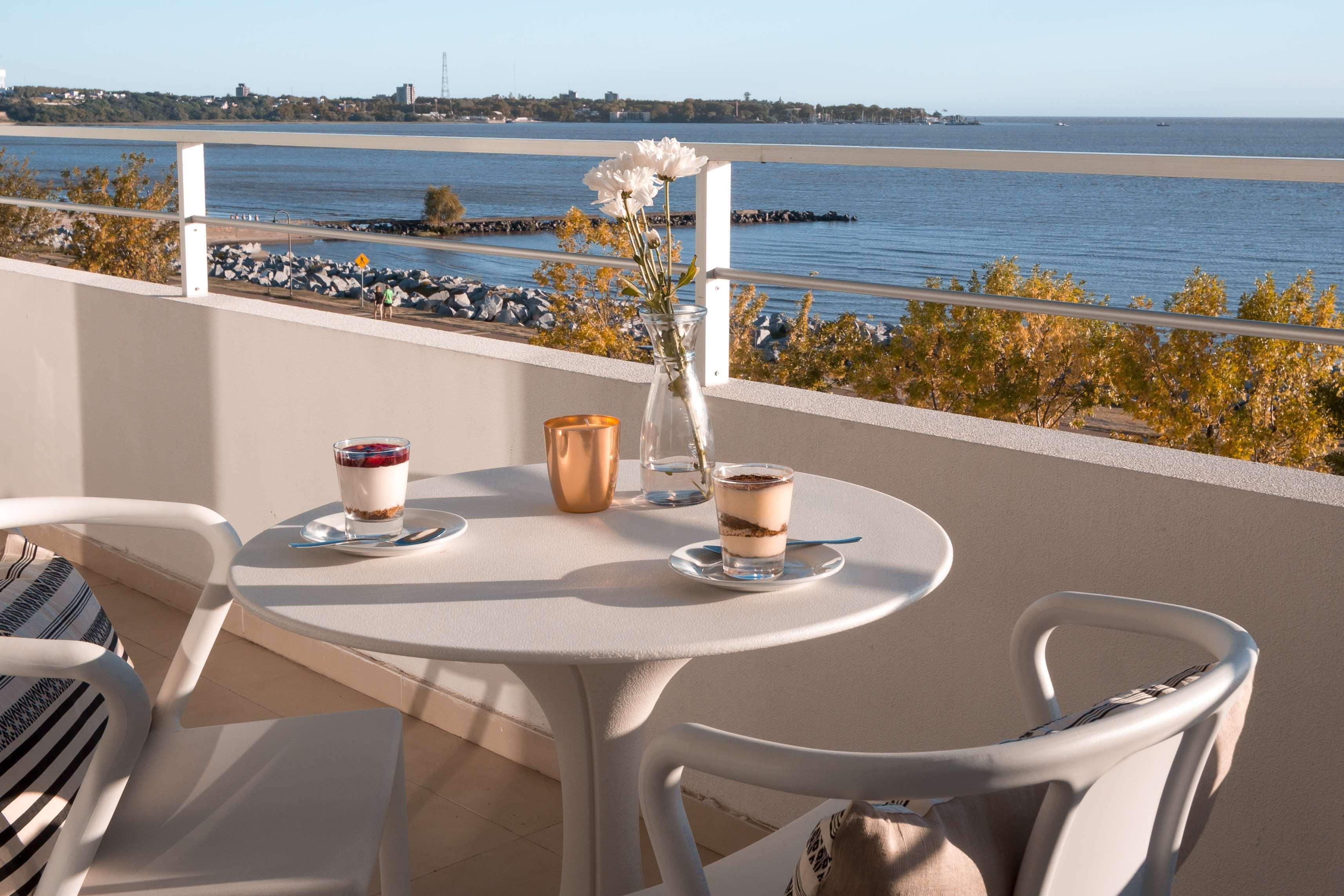 Hotel Dazzler By Wyndham Colonia Colonia del Sacramento Esterno foto