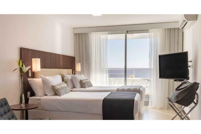 Hotel Dazzler By Wyndham Colonia Colonia del Sacramento Esterno foto