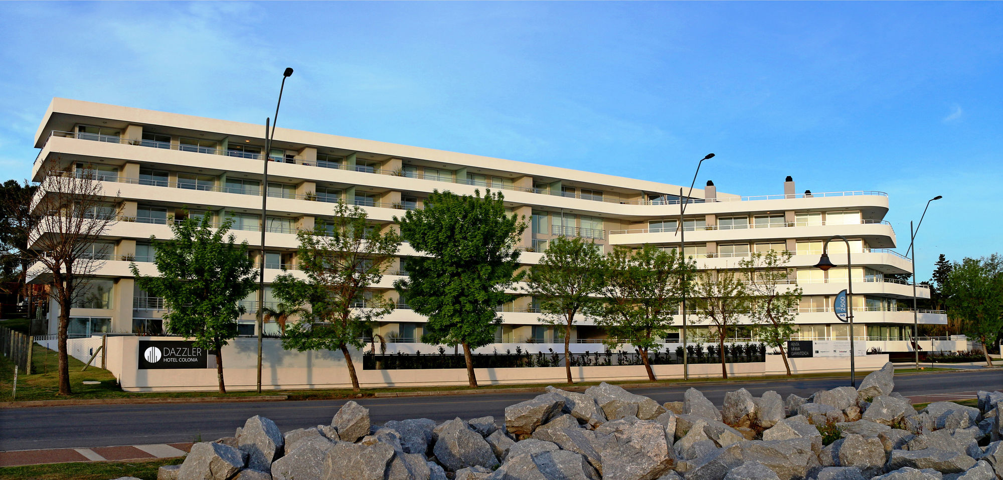 Hotel Dazzler By Wyndham Colonia Colonia del Sacramento Esterno foto