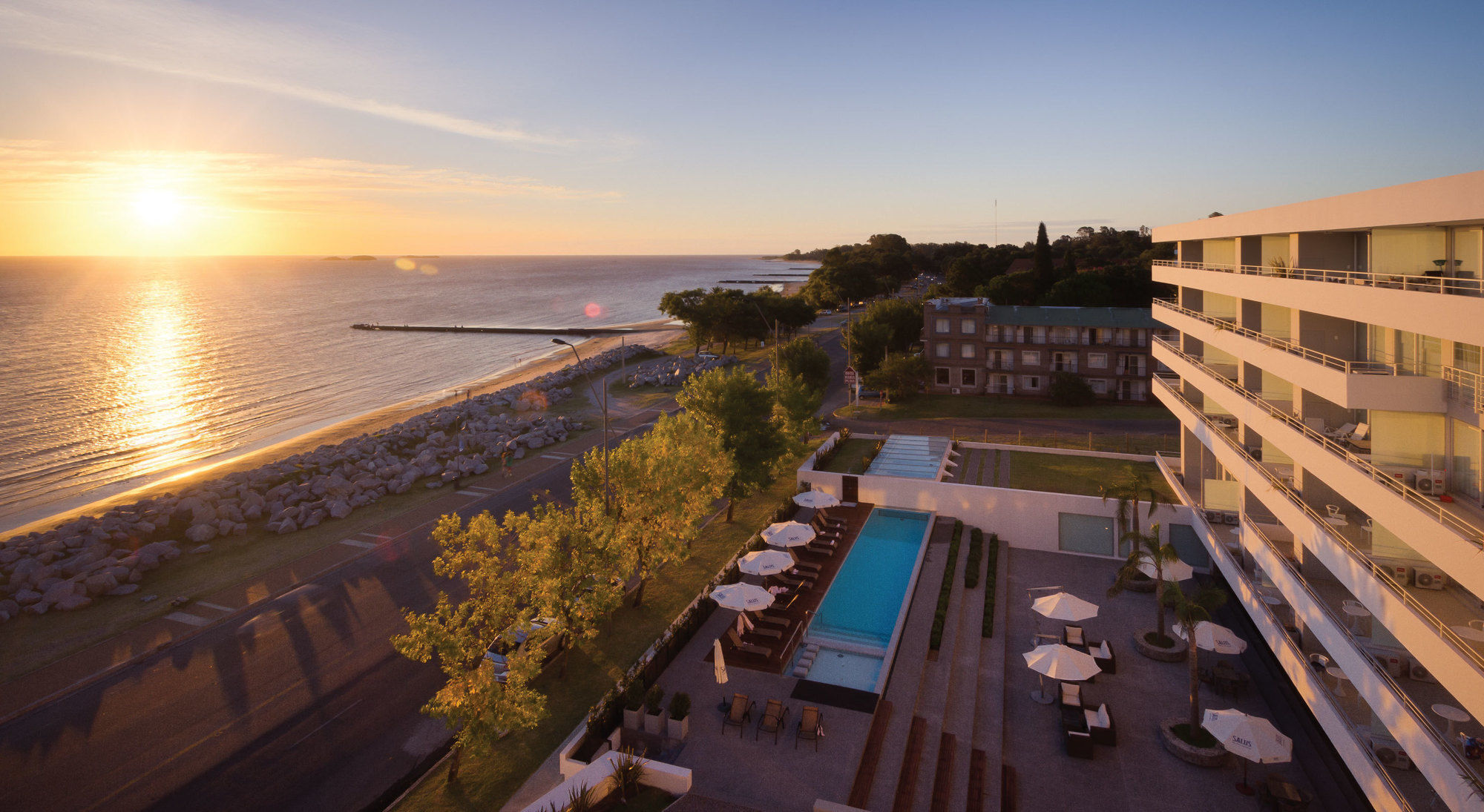 Hotel Dazzler By Wyndham Colonia Colonia del Sacramento Esterno foto